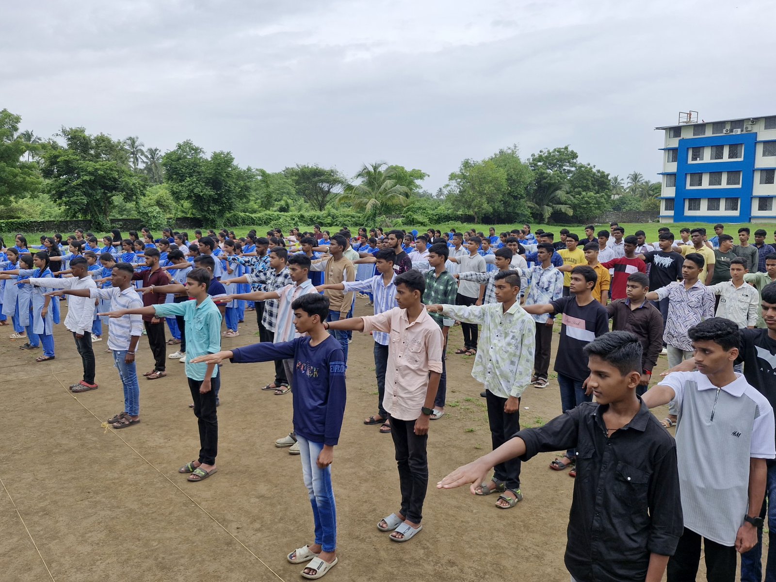 स्वच्छता शपथ ( हर घर तिरंगा )